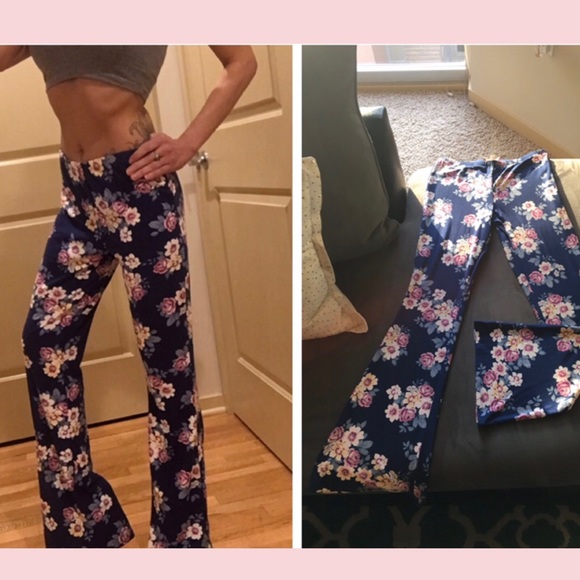 5🌟1 Left! Blue Botanical Fit & Flared Bottoms - Picture 6 of 11